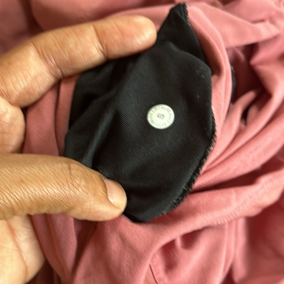 Lululemon men’s shorts - Picture 7 of 7